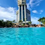 Tropical Executive Hotel Flats